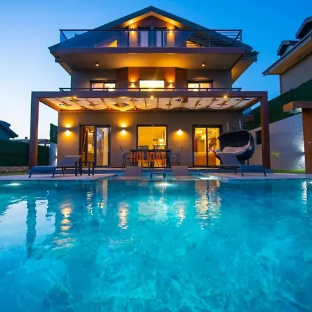 Su 4 * Fethiye
